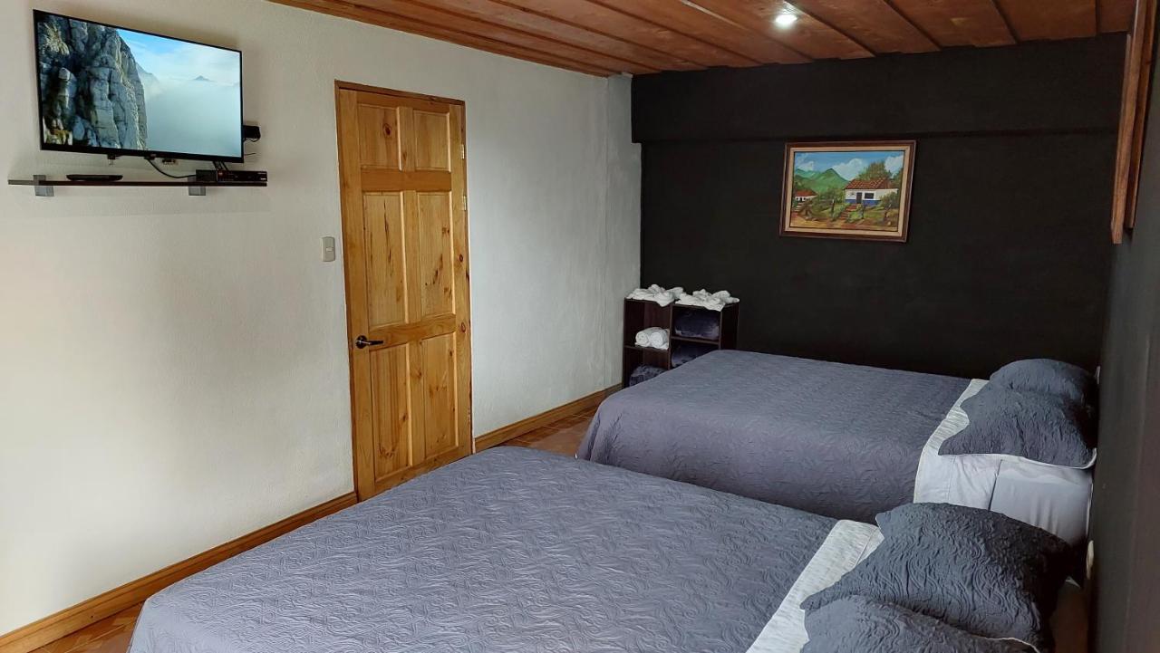 El Descanso Restaurante Y Hotel Fraijanes エクステリア 写真